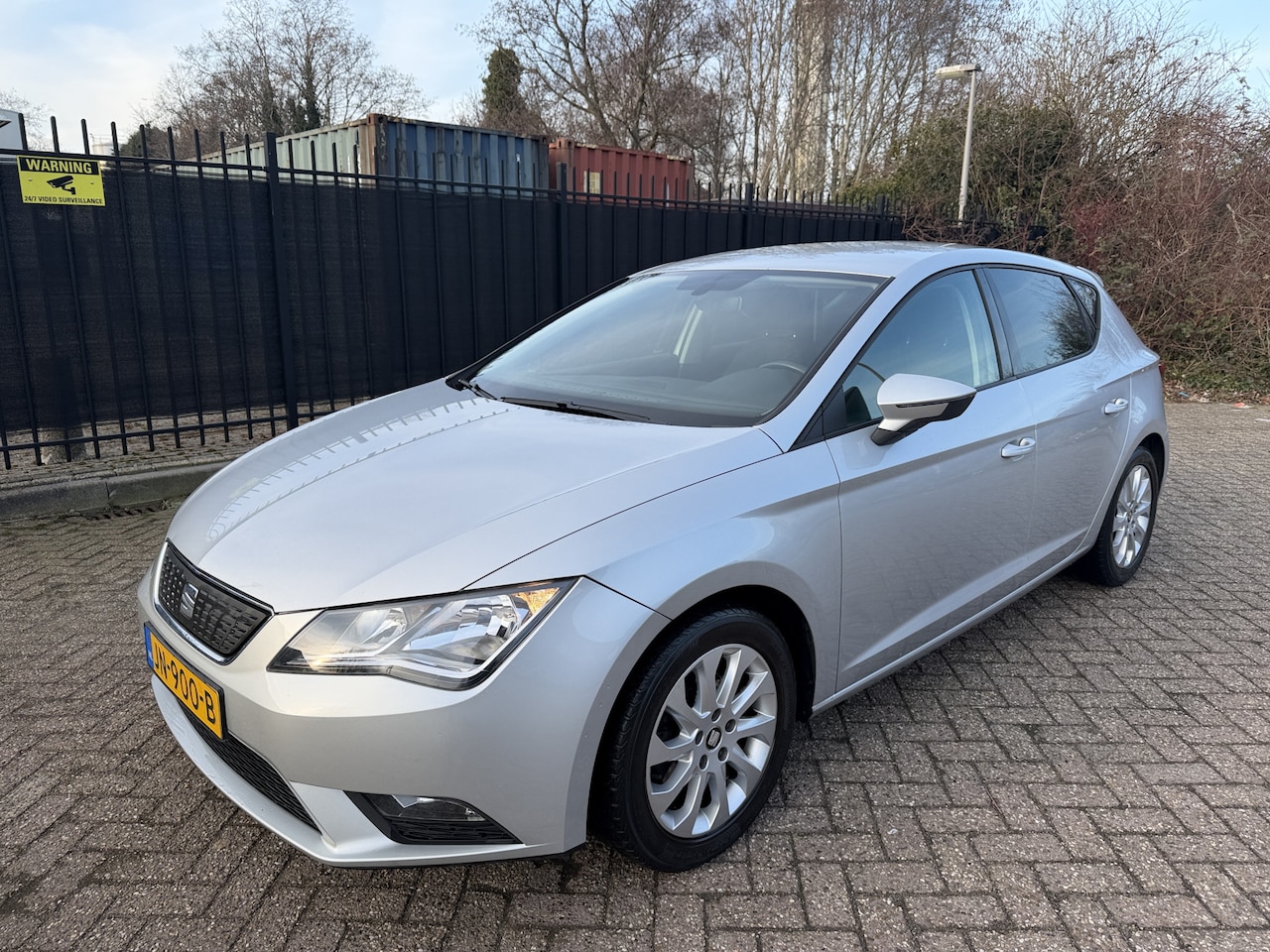 SEAT Leon - 1.0 EcoTSI 115 PK 6 Versn Style Connect - AutoWereld.nl