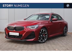 BMW 2-serie Coupé - 220i M Sport Automaat / Schuif-kanteldak / M Sportstoelen / Adaptieve LED / Achteruitrijca