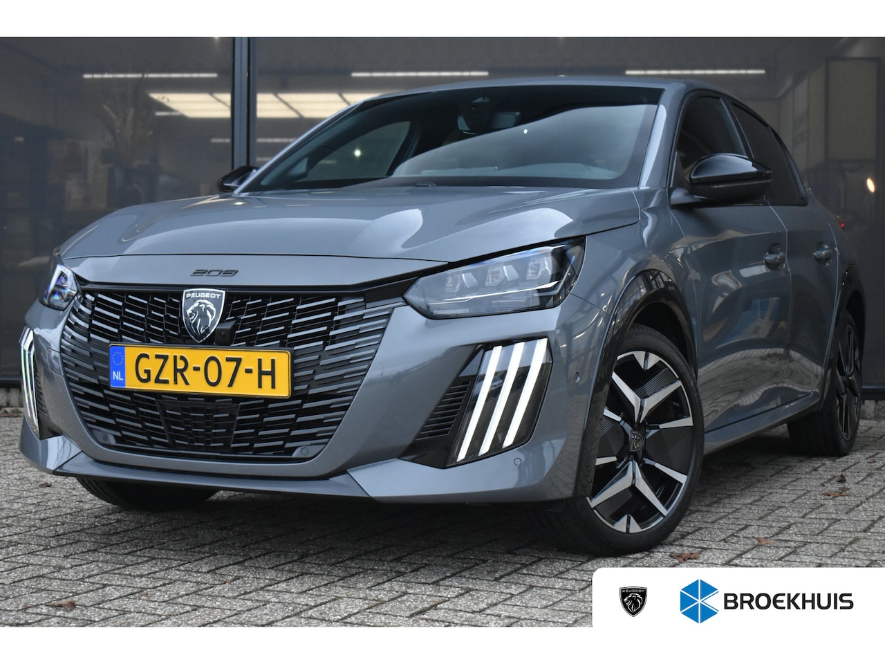 Peugeot 208 - Hybrid 100 e-DCS6 GT | 360 Camera | Dodehoek-Detectie | Keyless-Entry | Navigatie by App | - AutoWereld.nl