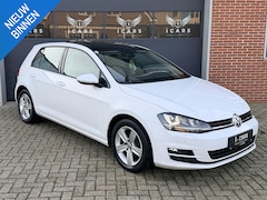 Volkswagen Golf - 1.4 TSI ACT Highline Panorama Trekhaak
