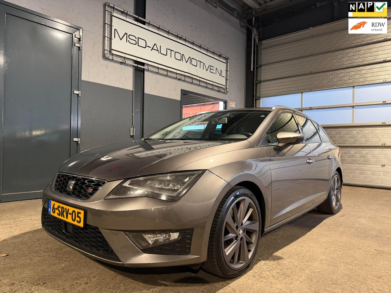 SEAT Leon ST - 1.8 TSI FR Business 179PK Seat Sound Trekhaak NAP - AutoWereld.nl