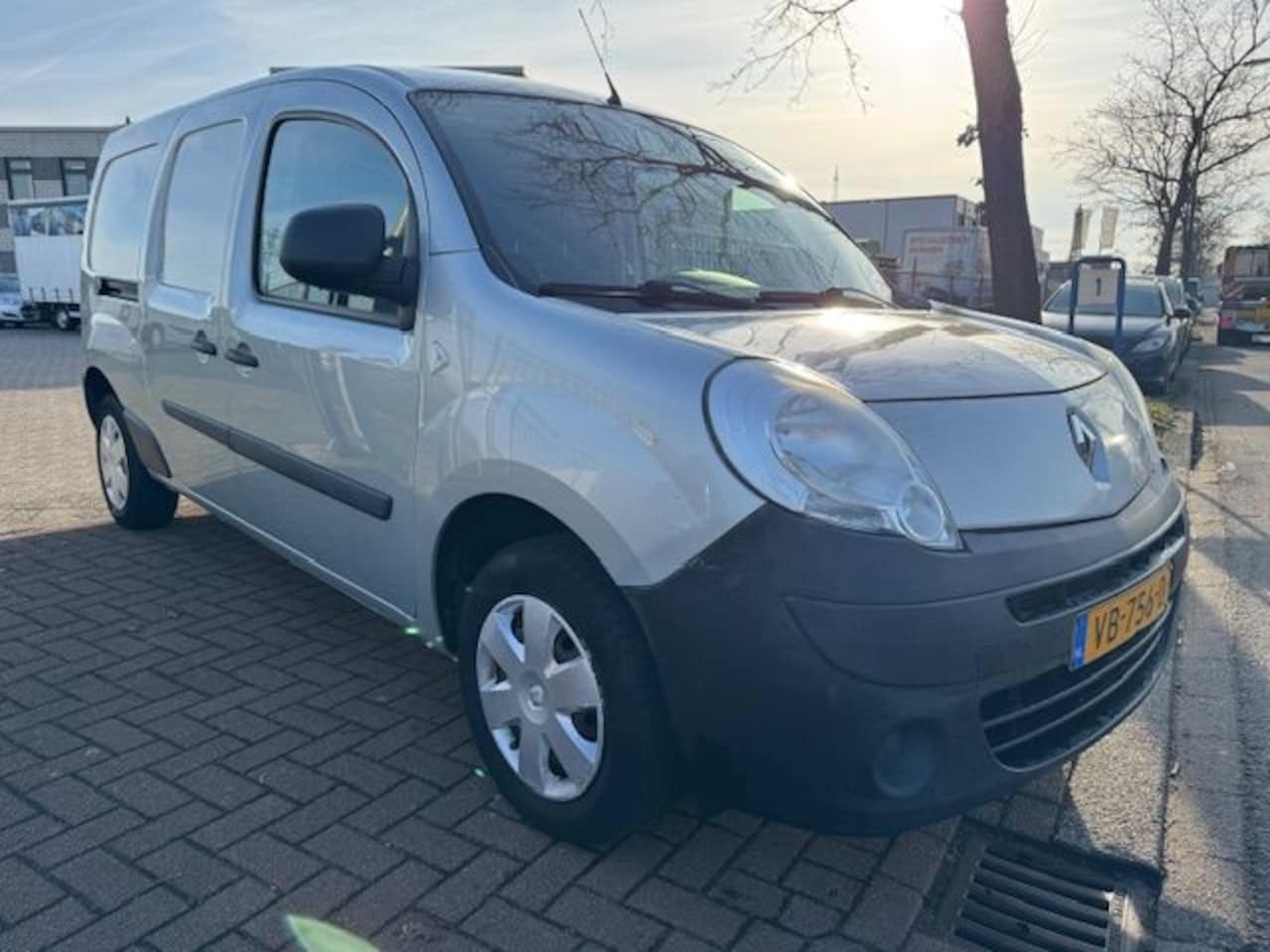Renault Kangoo Express - 1.5 dCi 90 Maxi Black Edition Euro 5 Airco,Schuifdeur MARGE Auto - AutoWereld.nl