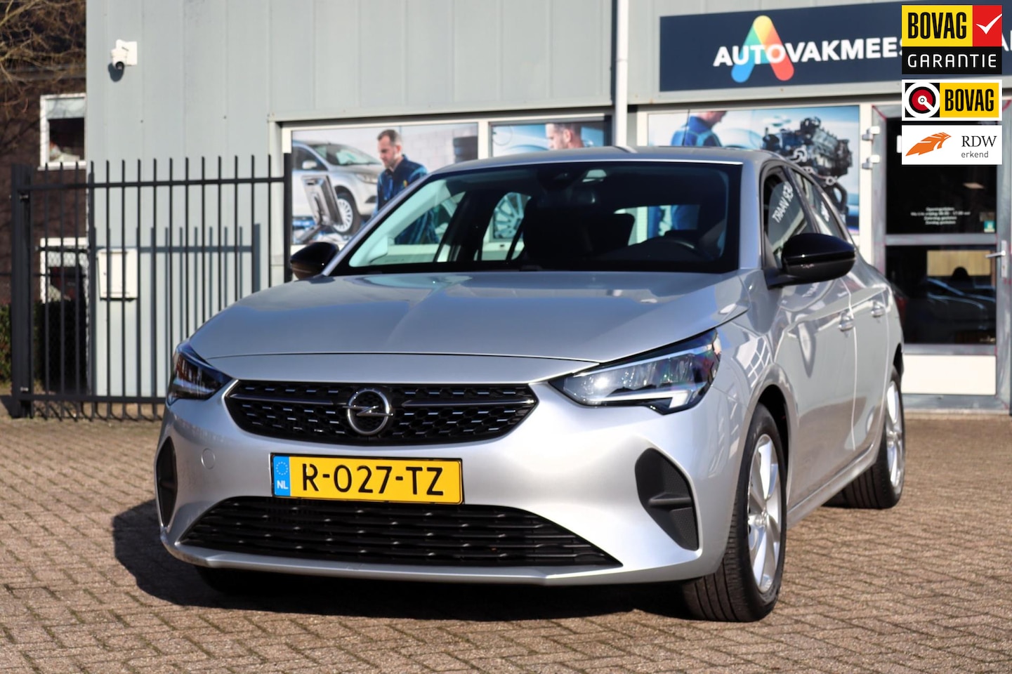 Opel Corsa - 1.2 Elegance 1.2 Elegance - AutoWereld.nl