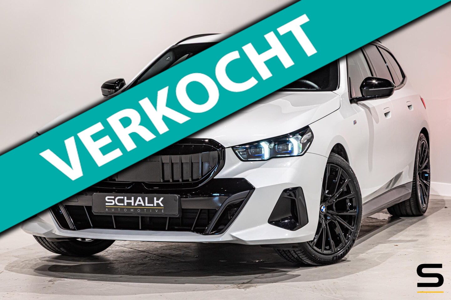 BMW 5-serie Touring - 520i|M-sport|Fisc€70.000|H&K|E-trekhaak| - AutoWereld.nl