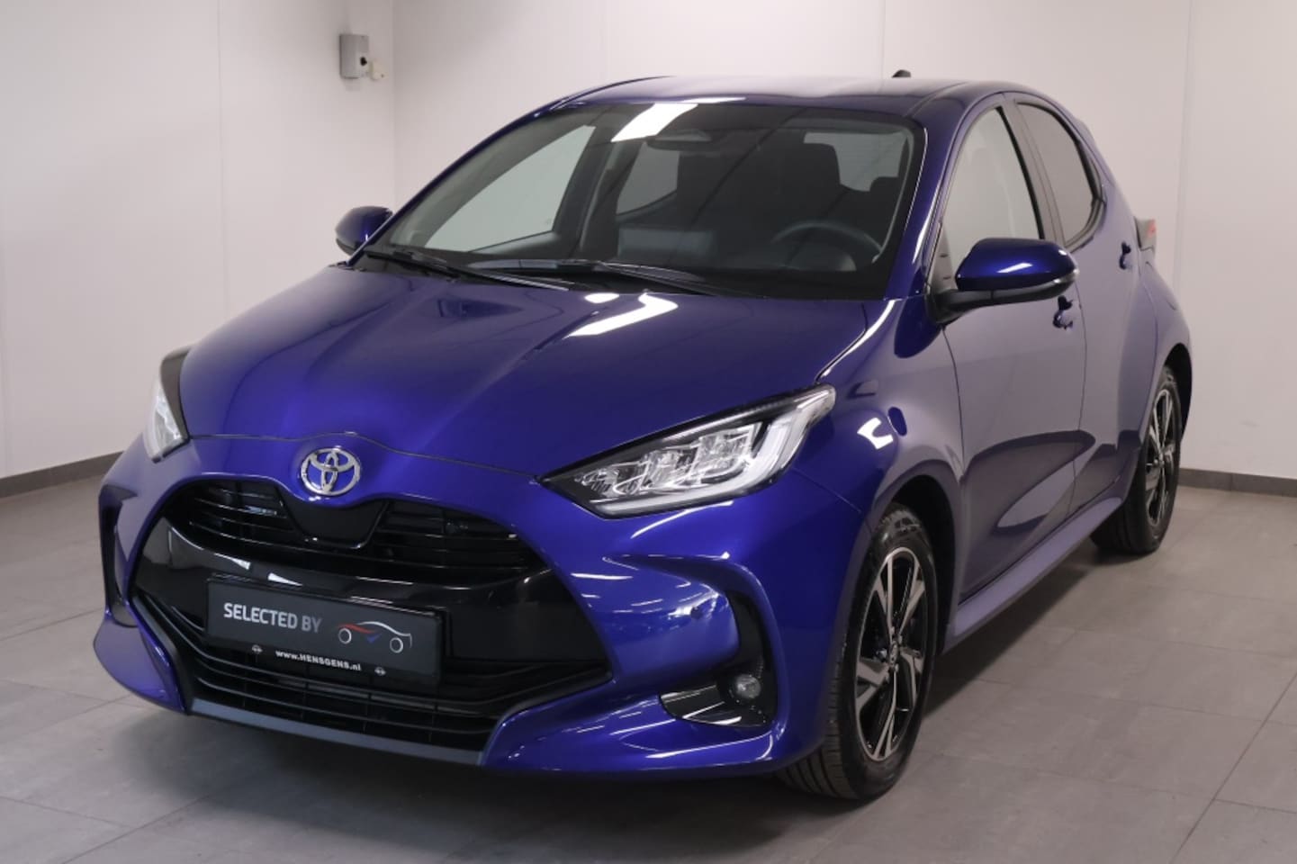 Toyota Yaris - 1.5 Hybride 115 Dynamic | Comfort Pack - AutoWereld.nl