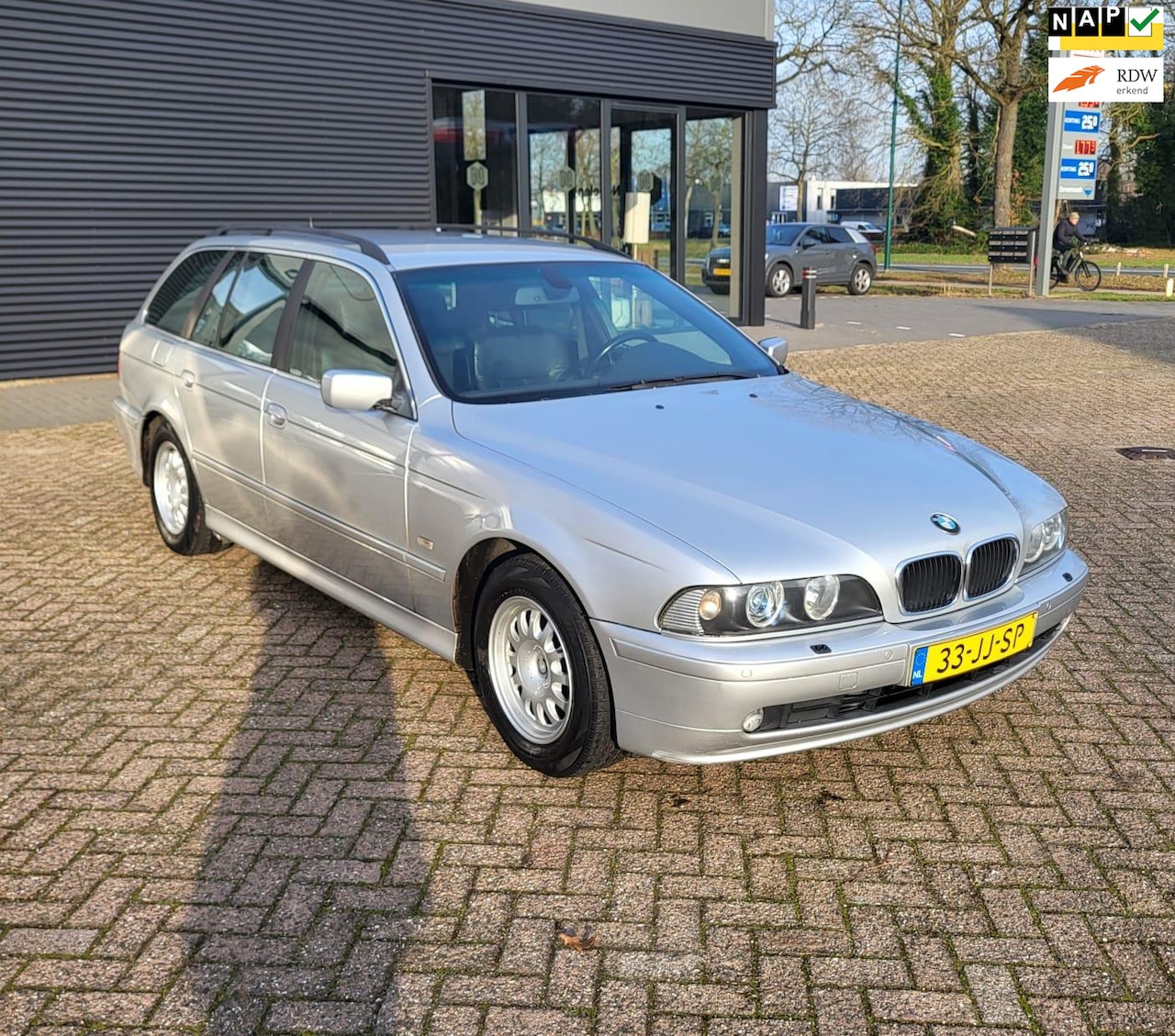 BMW 5-serie Touring - 525i Automaat, CruisC, Clima, Trekhaak! - AutoWereld.nl