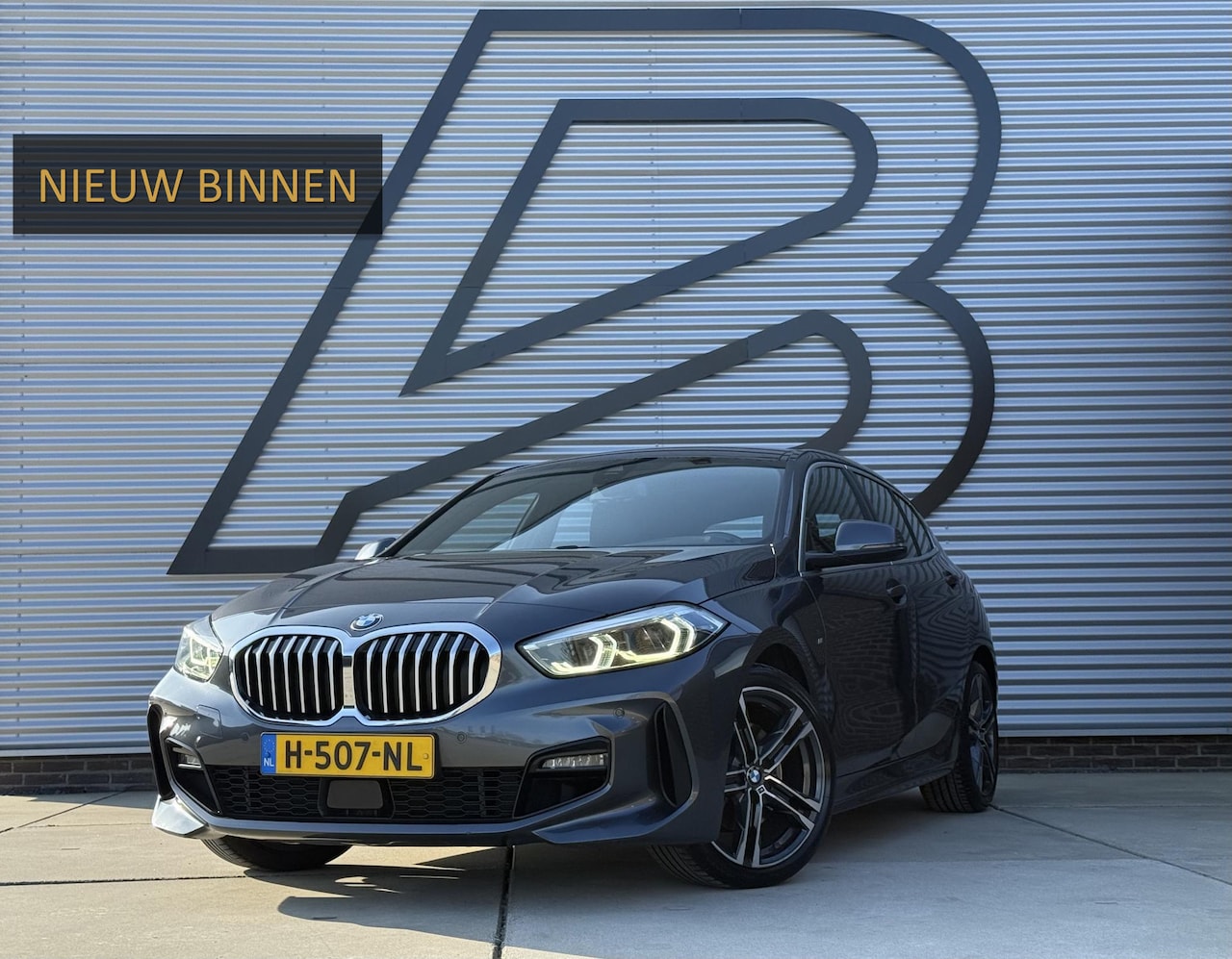 BMW 1-serie - 118i High Executive Edition M-Pakket,2e Eigenaar,Navi,Leder,Stoelverwarming,PDC,N.A,P,APK - AutoWereld.nl