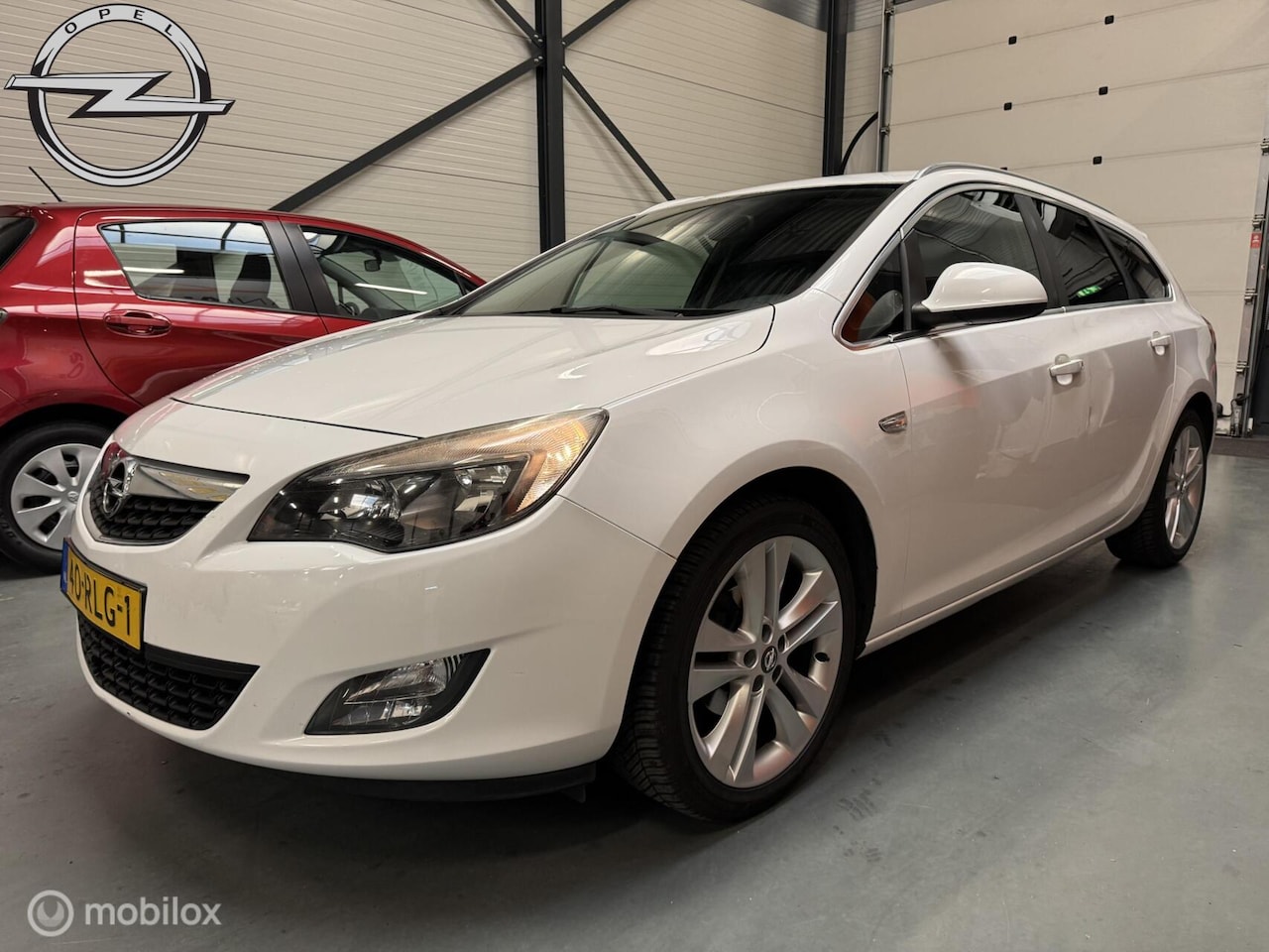 Opel Astra Sports Tourer - 1.4 Turbo Sport 18"LM-Velgen|Trekh - AutoWereld.nl