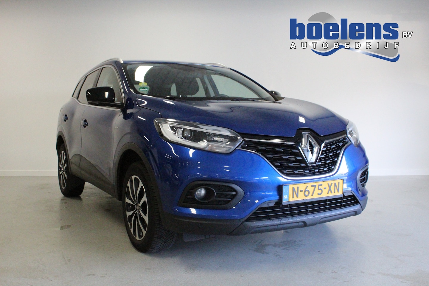 Renault Kadjar - 1.3 TCe Limited | KEYLESS | 17'LMV | TREKHAAK | CRUISE | NAVIGATIE | DAB-RADIO | PDC | - AutoWereld.nl