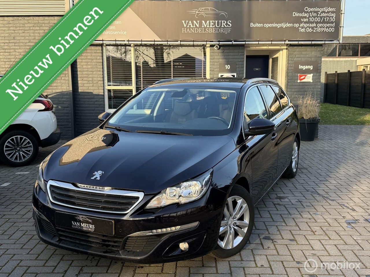 Peugeot 308 SW - 1.6 BlueHDI Blue Lease Executive 1.6 BlueHDI Blue Lease Executive, Airco, trekhaak, navigatie, apk bij aflevering - AutoWereld.nl