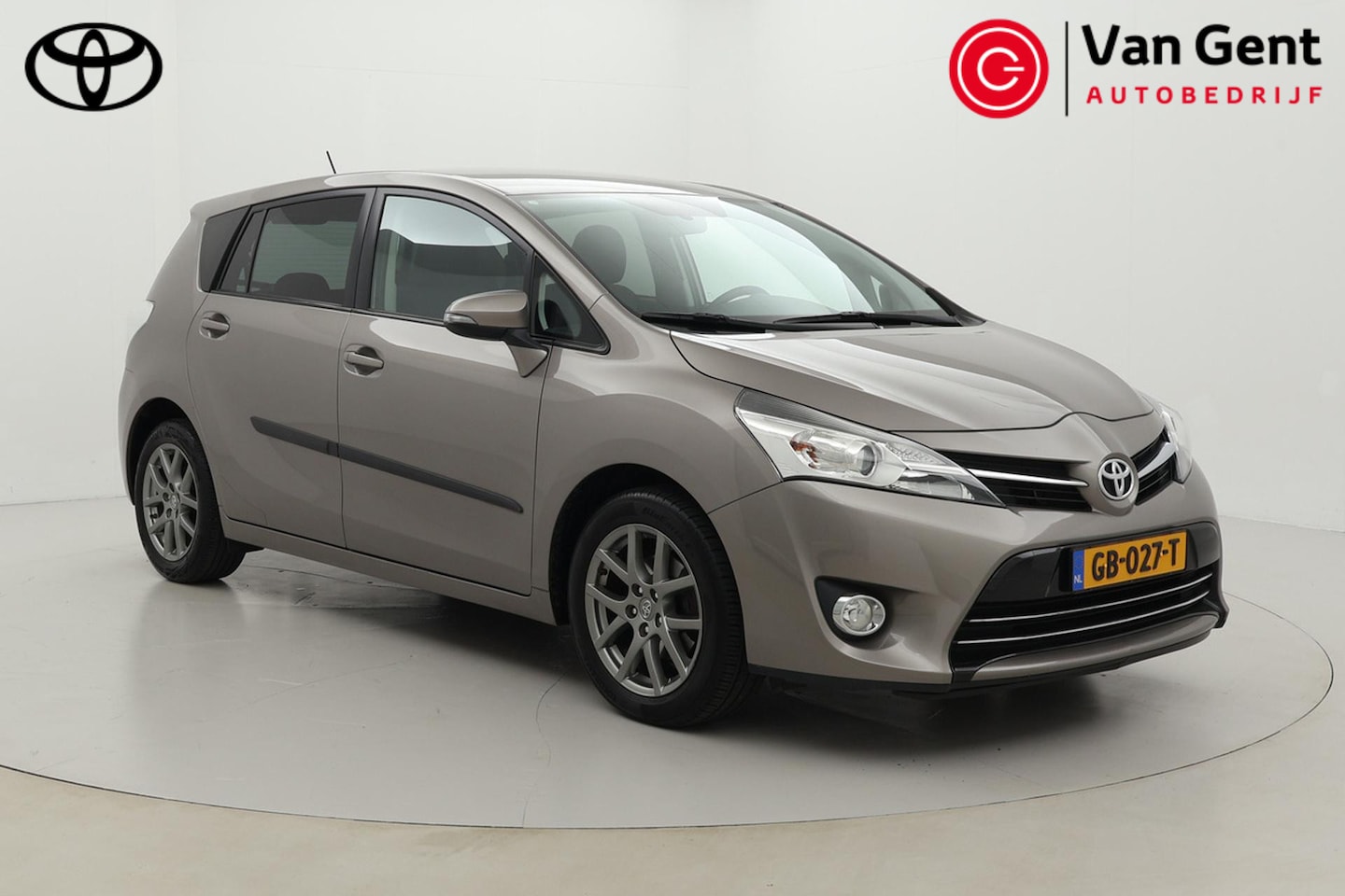 Toyota Verso - 1.8 VVT-i Business | Trekhaak | Navigatie | Stoelverwarming | Cruise Control | Clima | Cam - AutoWereld.nl