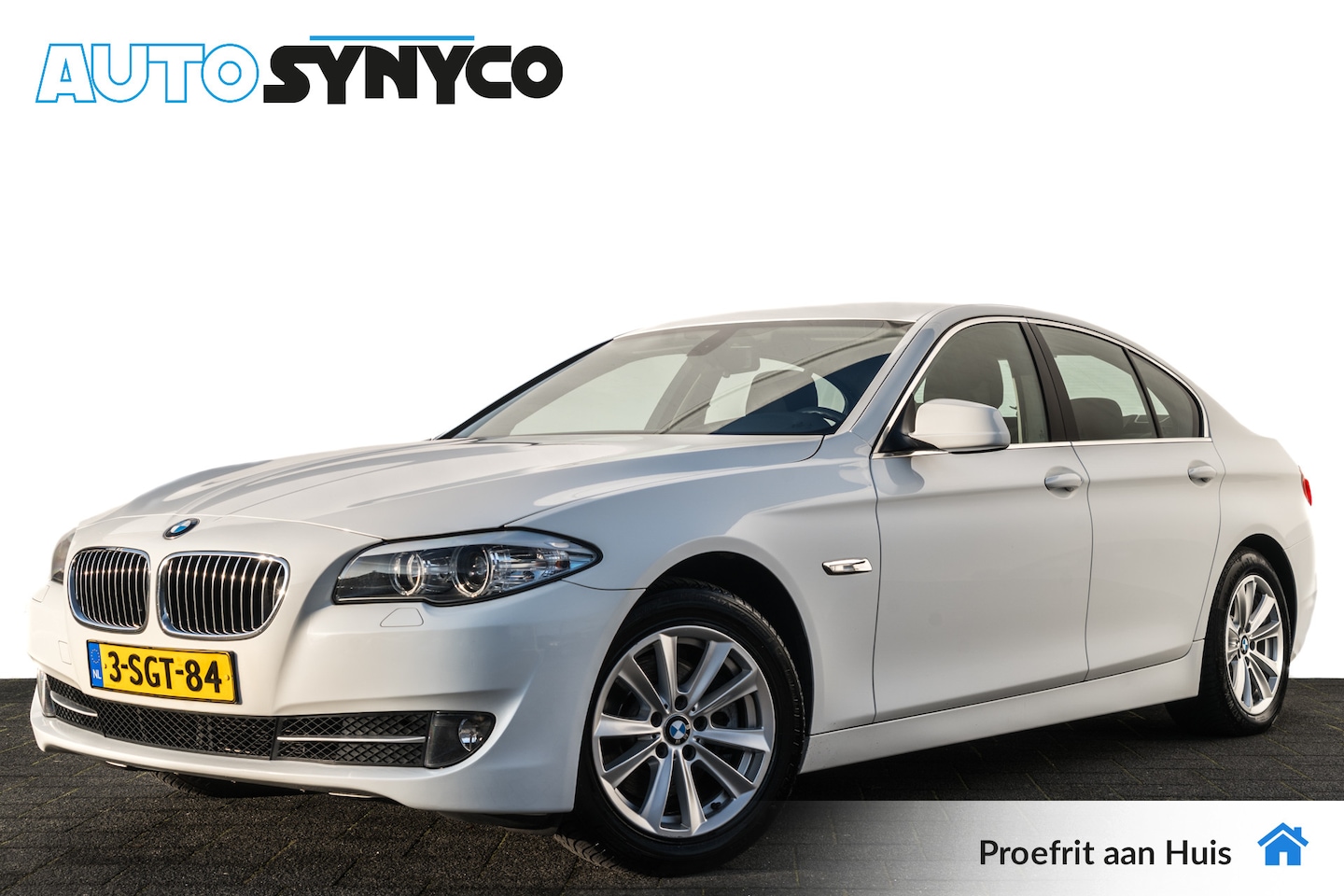 BMW 5-serie - 520i | Trekhaak | Climatronic | Cruise | Navigatie - AutoWereld.nl