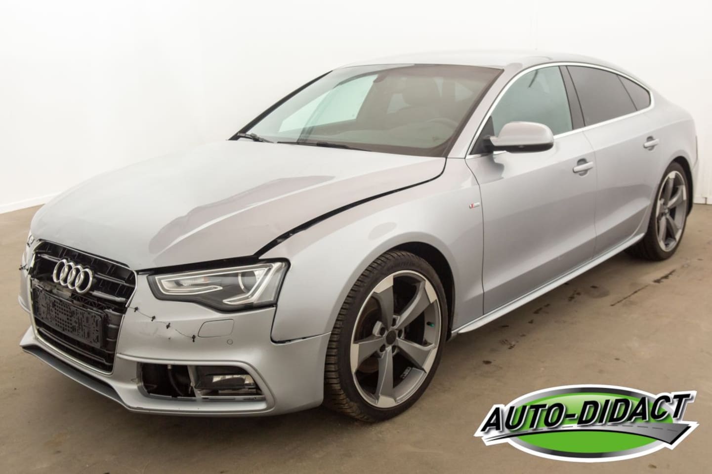 Audi A5 Sportback - 1.8 TFSI Automaat Clima Navi Adrenalin Sport - AutoWereld.nl