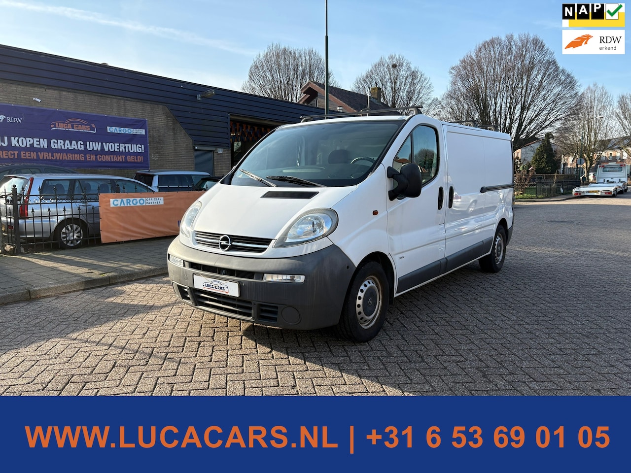 Opel Vivaro - 2.5 CDTI L2H1DC Elegance AIRCO + 2X SHUIFDEUR! - AutoWereld.nl
