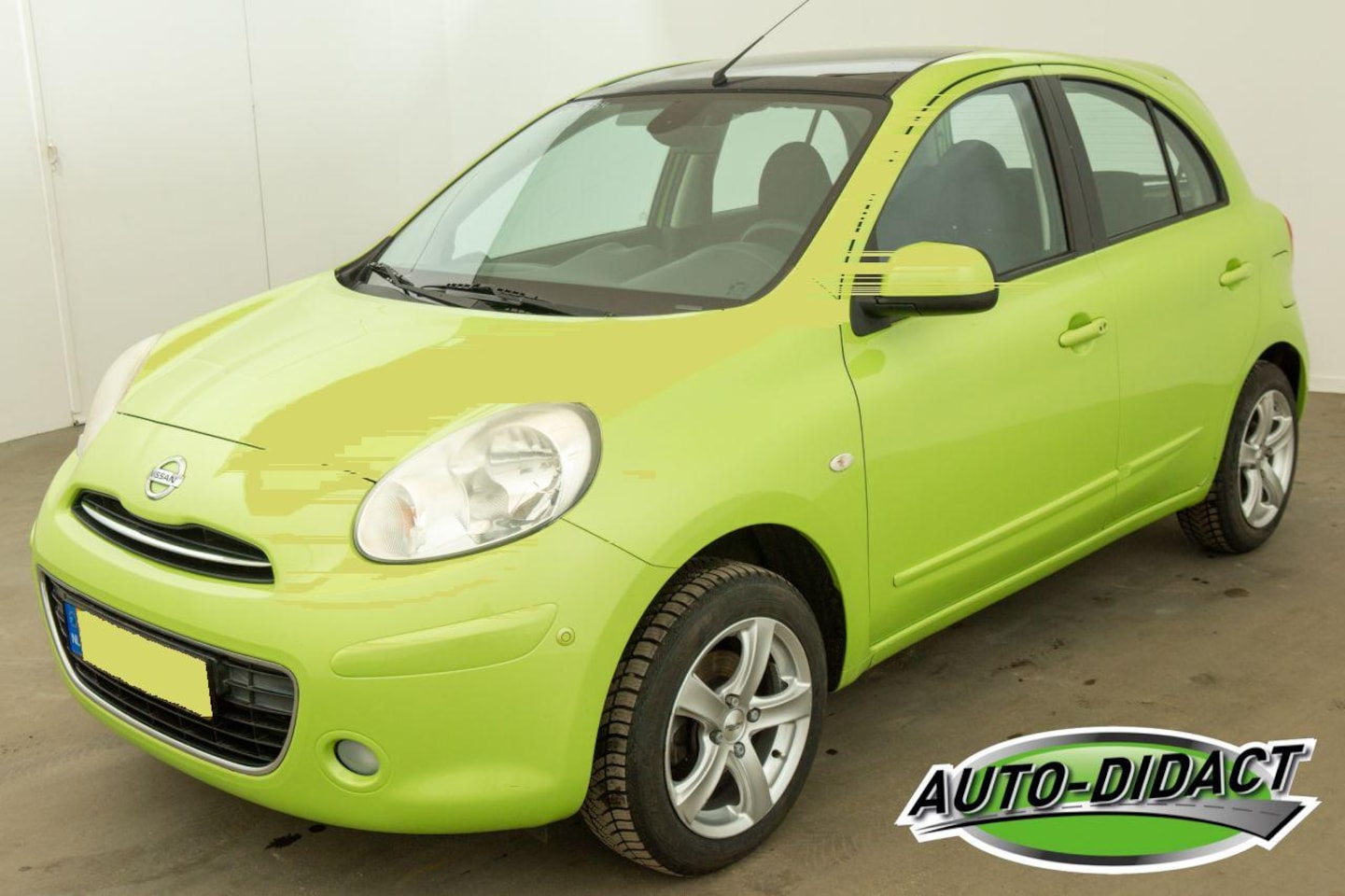 Nissan Micra - 1.2 Tekna 58.417 km NAP Pano Clima Navi - AutoWereld.nl