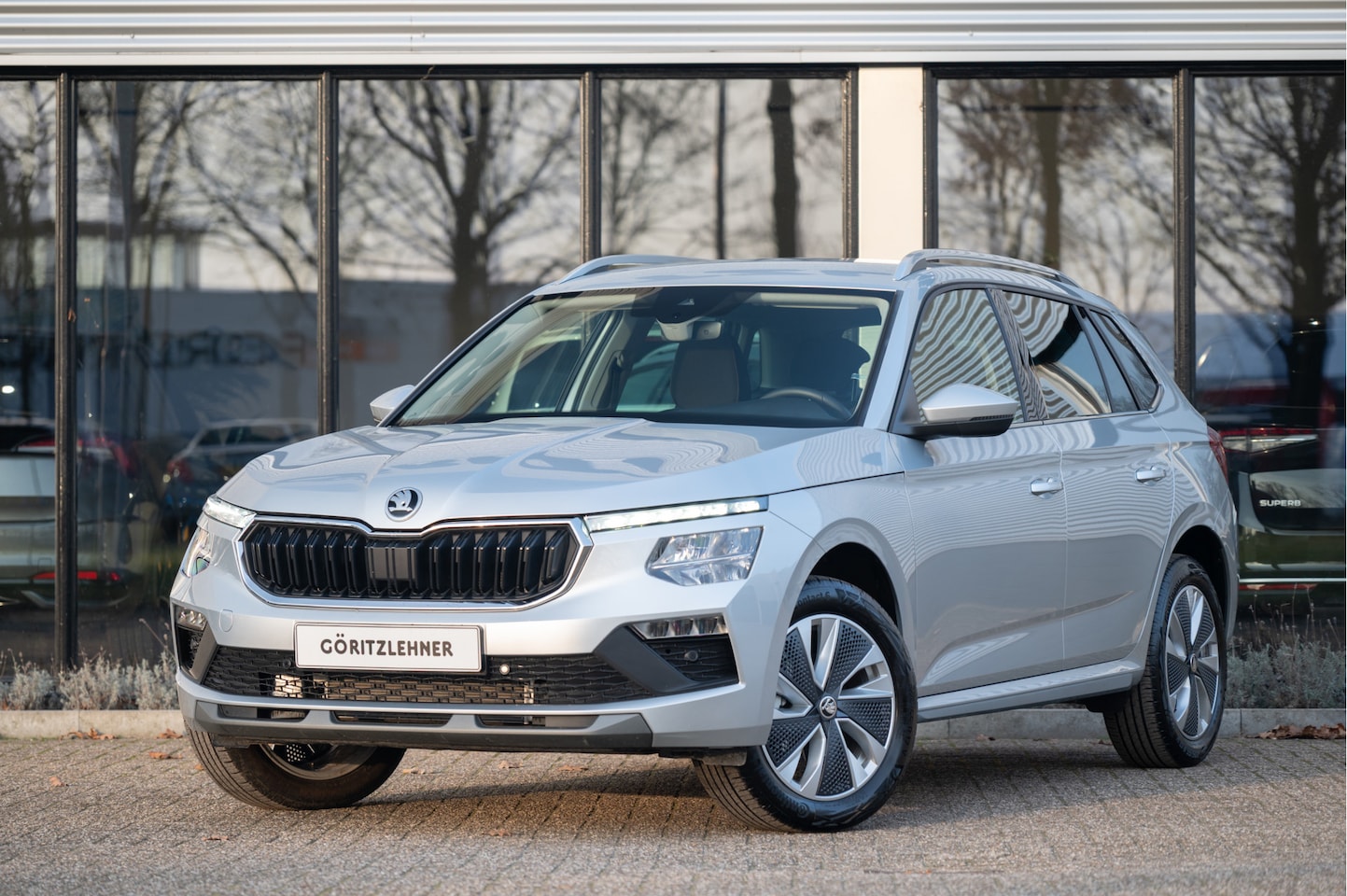 Skoda Kamiq - 1.0 TSI Top Selection DSG | 5j. / 100.000km garantie | Trekhaak | Navi by App | 17" | Came - AutoWereld.nl