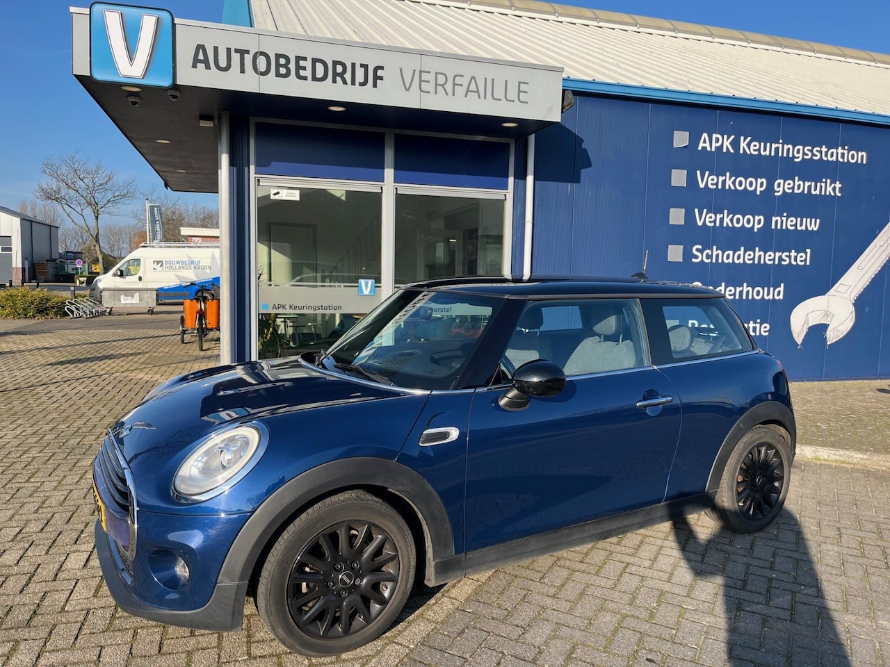 MINI Cooper - Mini 1.5 Serious Business - AutoWereld.nl