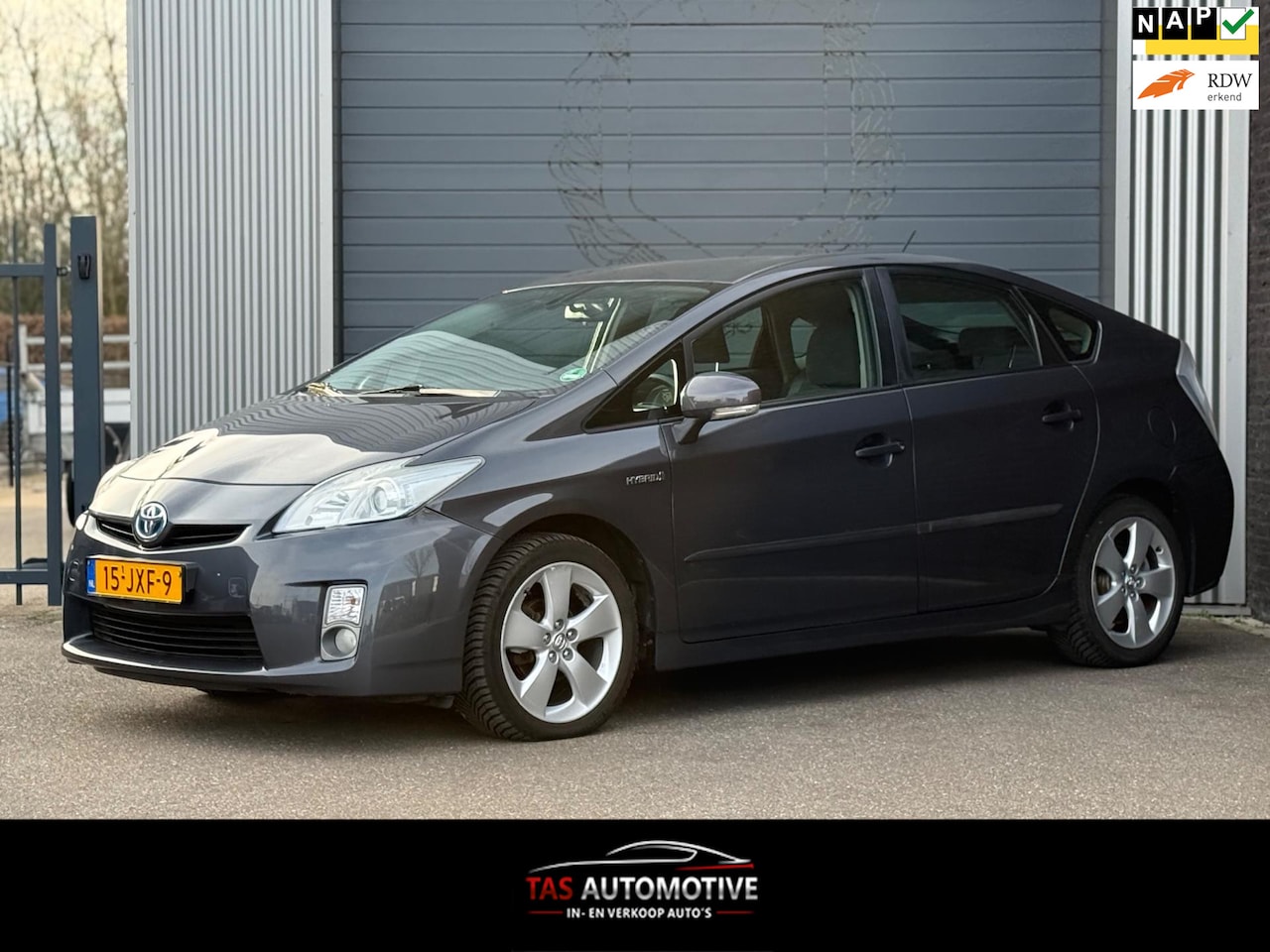 Toyota Prius - 1.8 Aspiration 2e EIG/CARPLAY/CRUISE/CLIMA - AutoWereld.nl