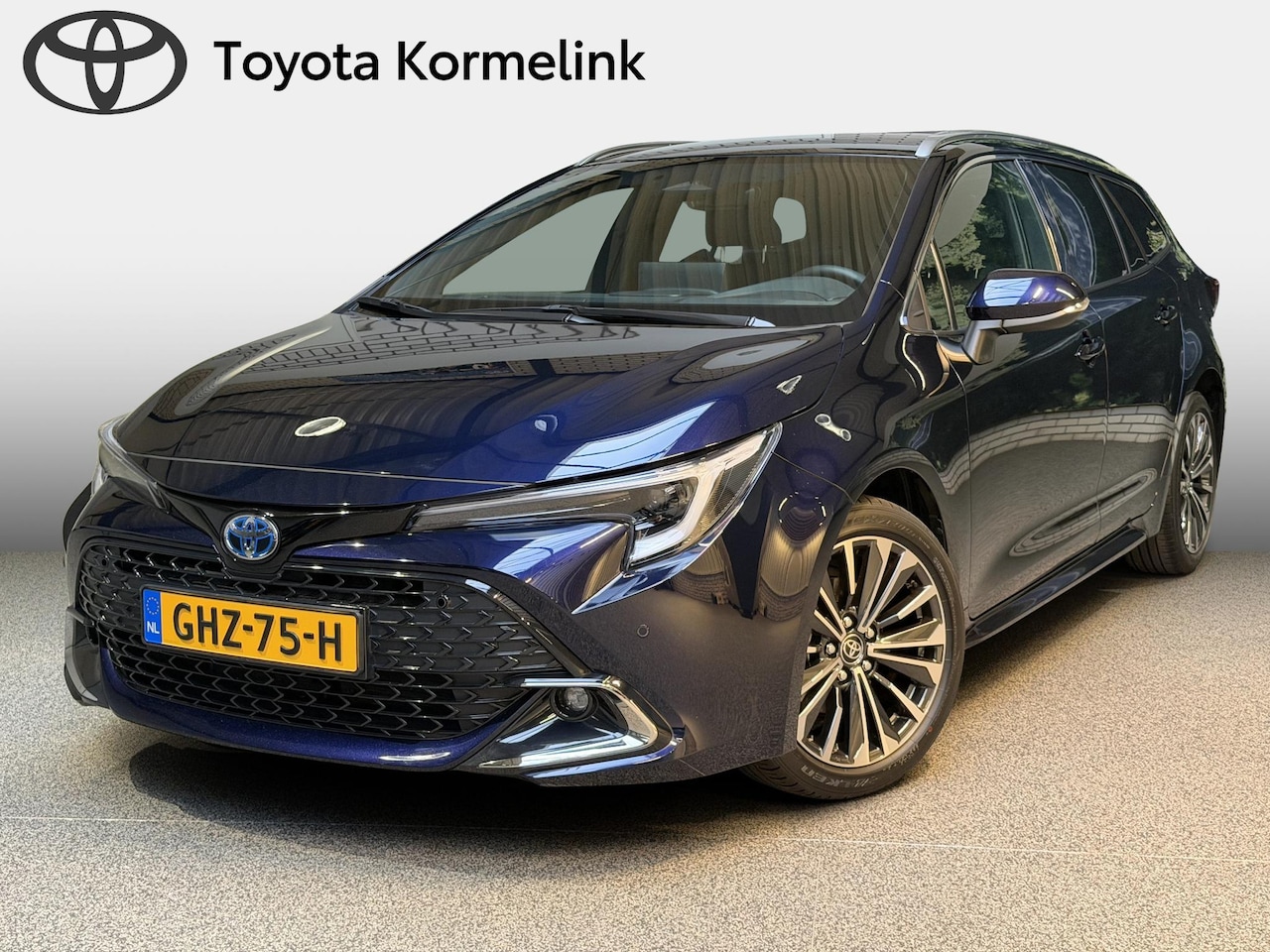 Toyota Corolla Touring Sports - Hybrid 140 Dynamic - AutoWereld.nl
