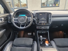 Volvo XC40 - Recharge P8 AWD R-Design Panoramadak | Harman Kardon | 360 Cam