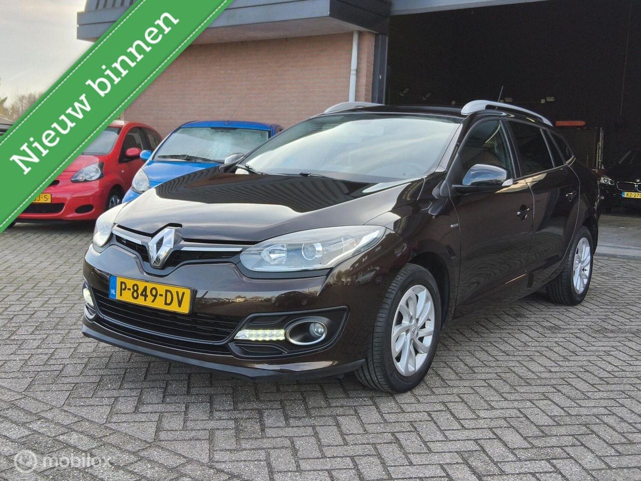 Renault Mégane Estate - 1.2 TCe Limited FACELIFT|CRUISE|PDC|NAVI!! - AutoWereld.nl