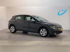 Volkswagen Golf - 1.0 eTSI DSG Life Navigatie Parkeersensoren App-Connect DAB+