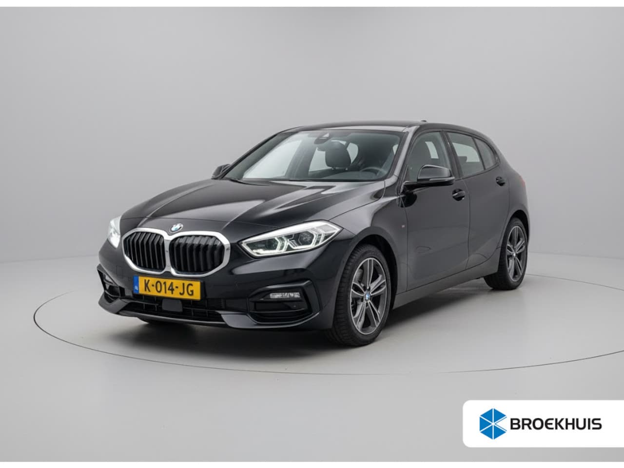 BMW 1-serie - 118i Executive Edition M Sport Line | Automaar | Sportstoelen | Navi | Clima | Half Leder - AutoWereld.nl