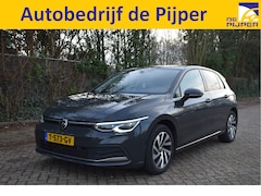 Volkswagen Golf - 1.4 eHybrid Style Navigatie | Boekjes | Onderhoudshistorie | NAP