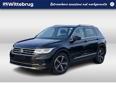 Volkswagen Tiguan - 1.4 TSI eHybrid Elegance DSG Automaat Panoramadak / IQ LED verlichting / Trekhaak / Naviga