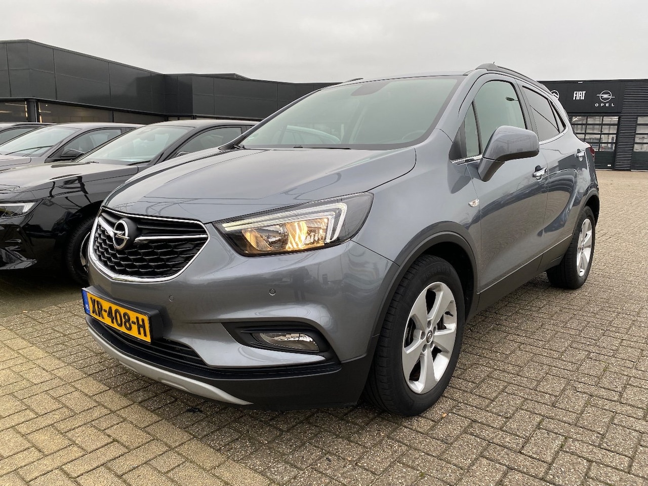 Opel Mokka X - 1.4 Turbo Innovation 140pk Automaat | 100% Onderhouden! | Trekhaak | Navigatie | Climate C - AutoWereld.nl