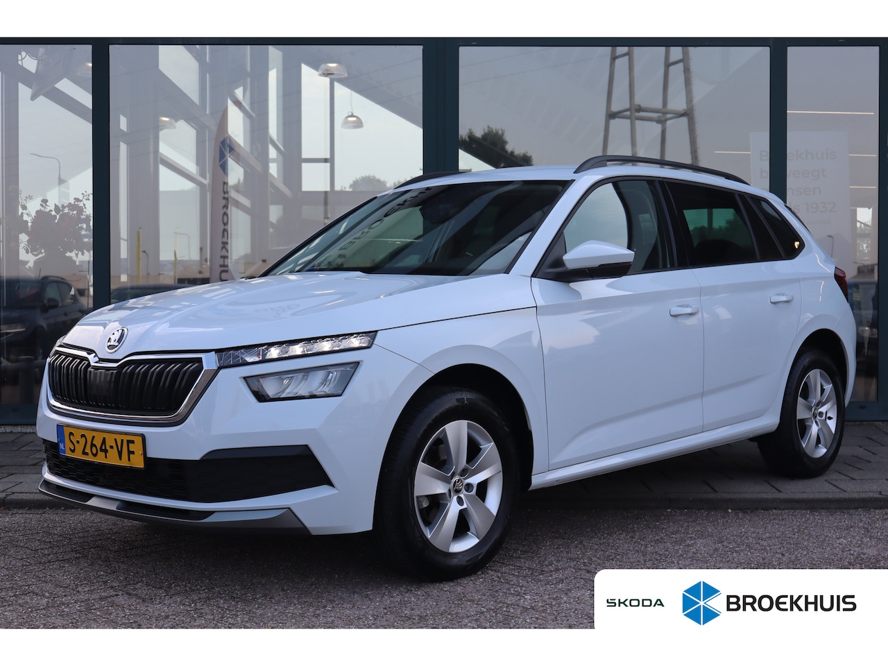 Skoda Kamiq - 110PK 1.0 TSI Ambition | Airco | Apple Carplay/Android Auto|telefoonintegratie premium | C - AutoWereld.nl