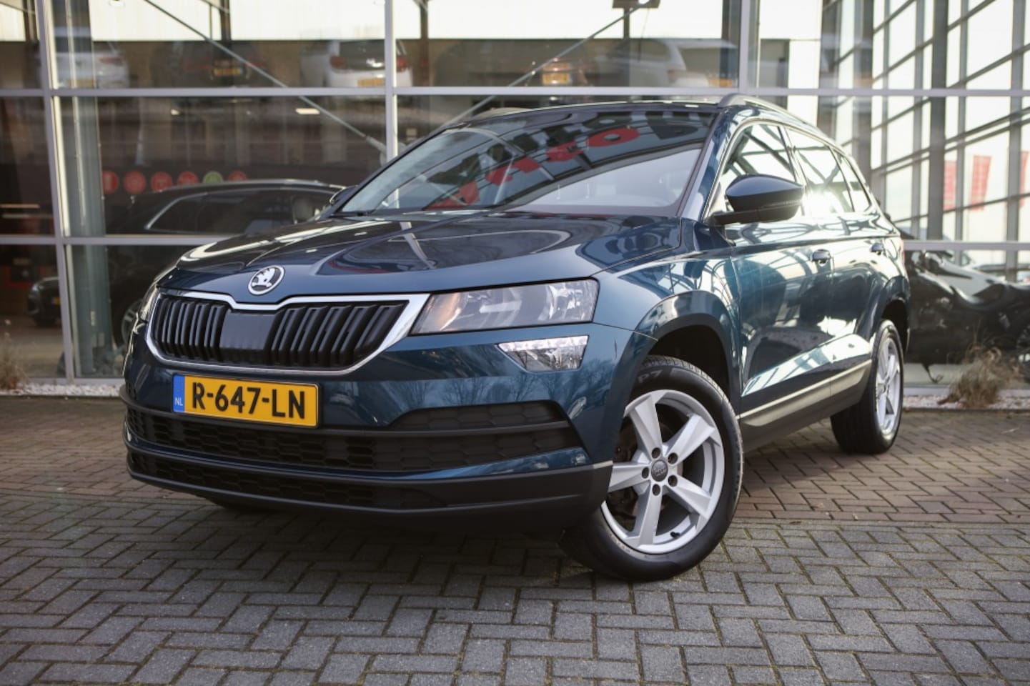 Skoda Karoq - 1.0 TSI Bus. Ed. - AutoWereld.nl