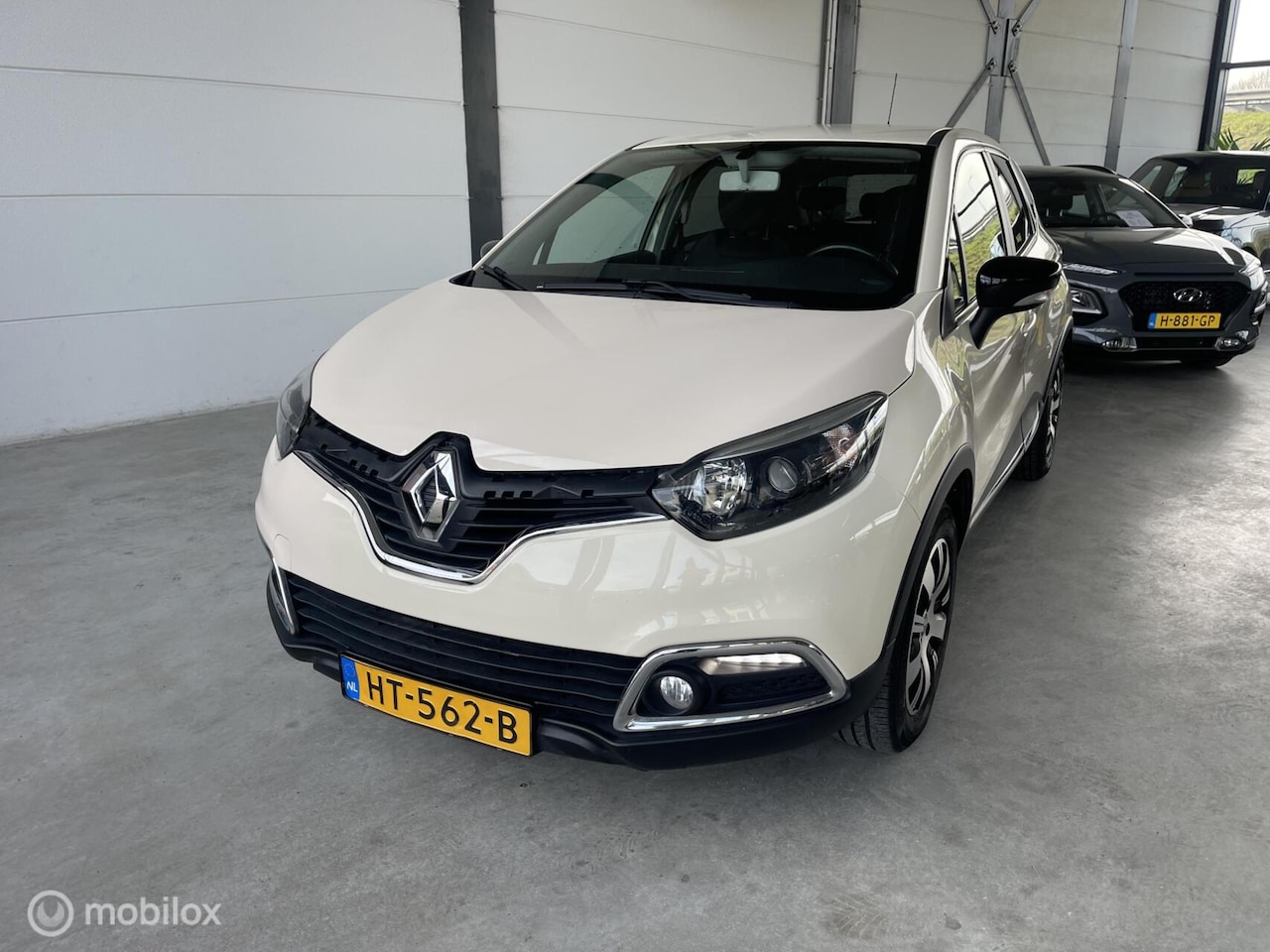 Renault Captur - 0.9 TCe Authentique 0.9 TCe Authentique - AutoWereld.nl