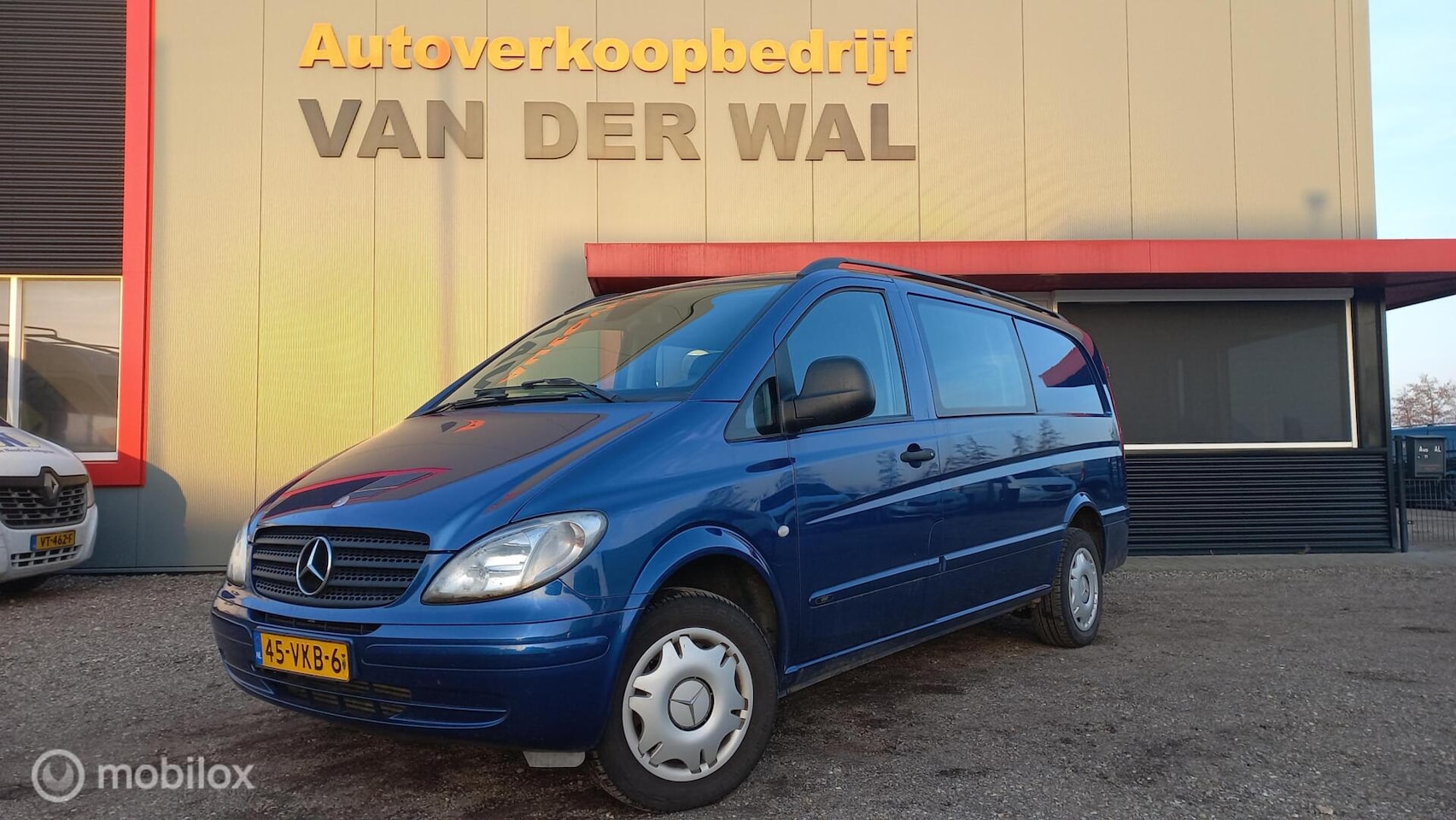 Mercedes-Benz Vito - Bestel 111 CDI 320 Lang DC luxe/AIRCO/CRUISECONTROL/KM STAND N.A.P. - AutoWereld.nl