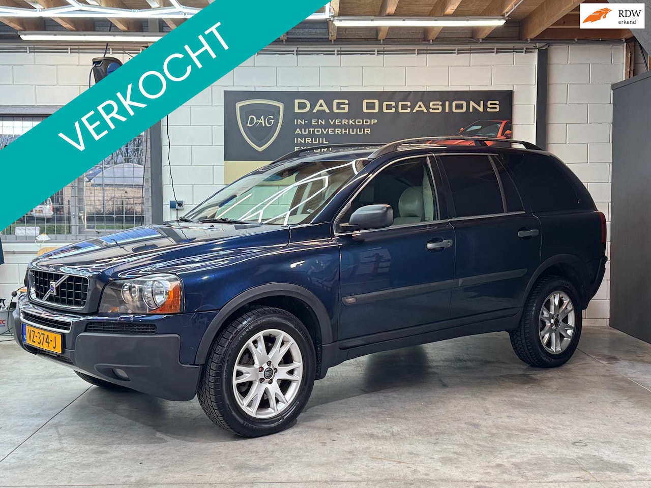 Volvo XC90 - ENKEL CABINE|AUTOMAAT|TREKHAAK|CRUISE|LEER - AutoWereld.nl
