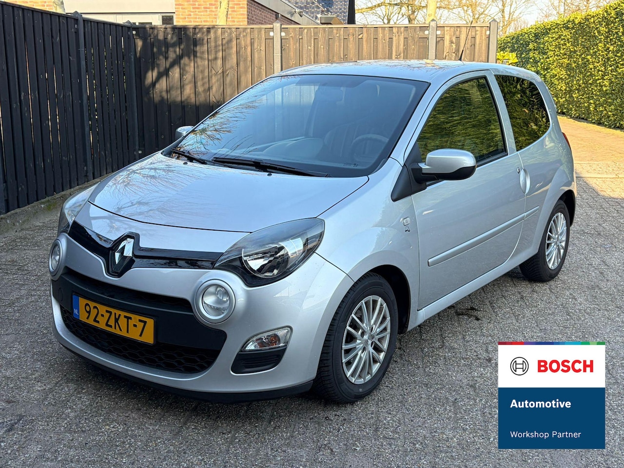 Renault Twingo - 1.2 16V Collection airco cruise - AutoWereld.nl