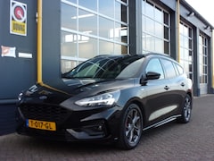 Ford Focus Wagon - 1.0/125pk Hybrid ST-Line NAV CAM TH ECC HUD RR Keyless Privacy Glass