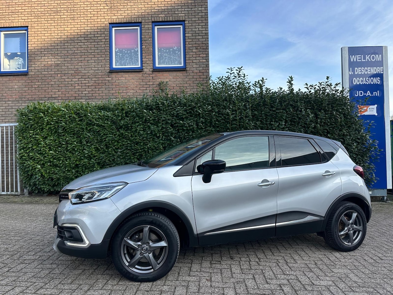 Renault Captur - 1.3 TCe Intens Climate C, Cruise C, Navigatie, Camera!!!! - AutoWereld.nl
