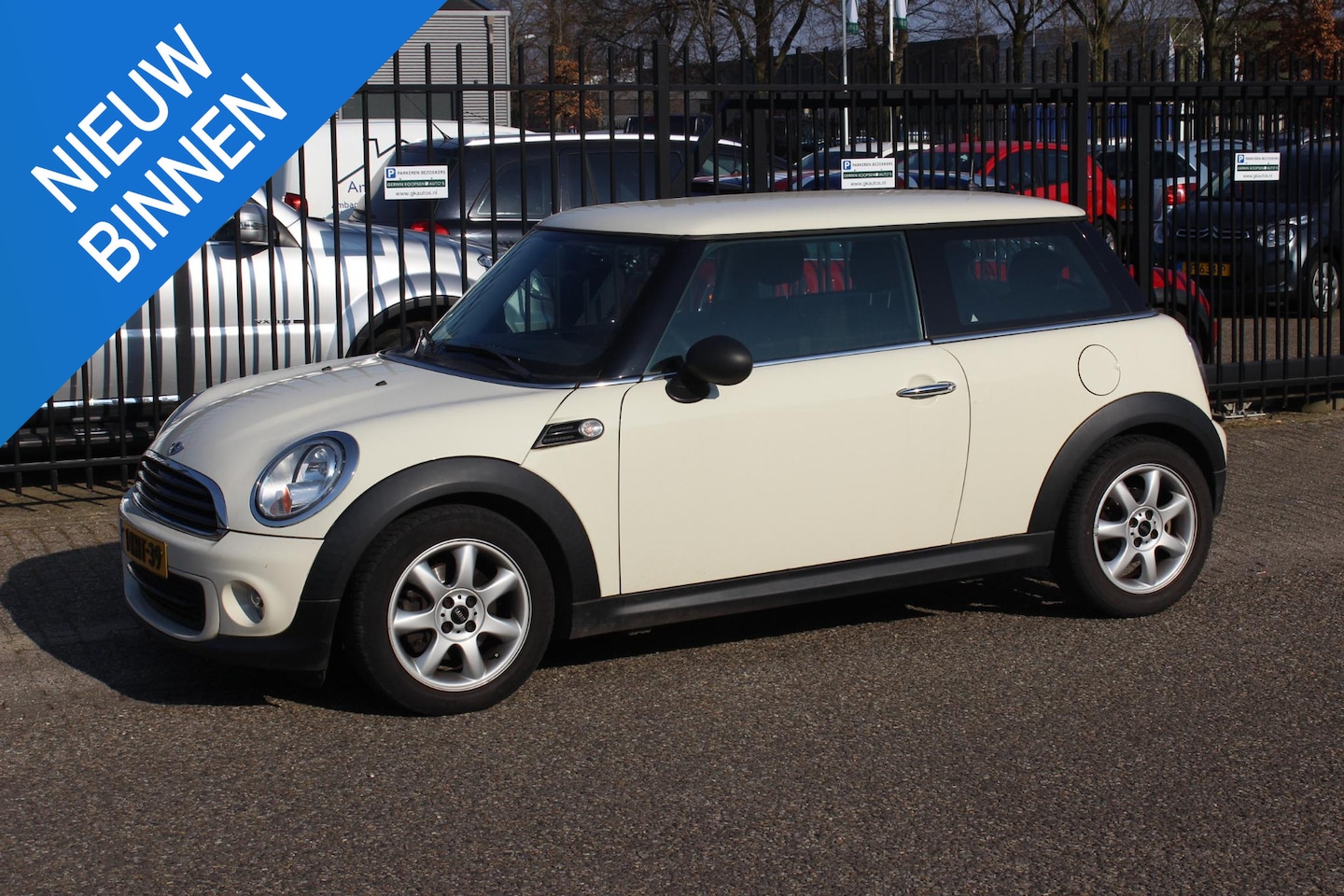 MINI One - Mini 1.6 Business Line, Navigatie! - AutoWereld.nl