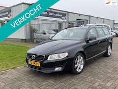 Volvo V70 - 2.0 D4 Summum AUTOMAAT|CRUISE|PDC|LEER|TREKHAAK