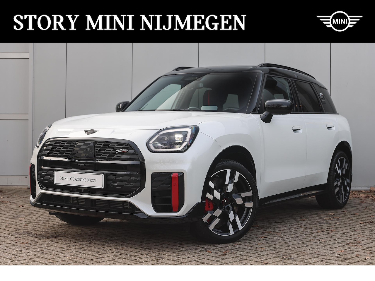 MINI Countryman - JCW ALL4 Automaat / John Cooper Works / Pakket XL / 20" JCW Flag Spoke 2-tone - AutoWereld.nl