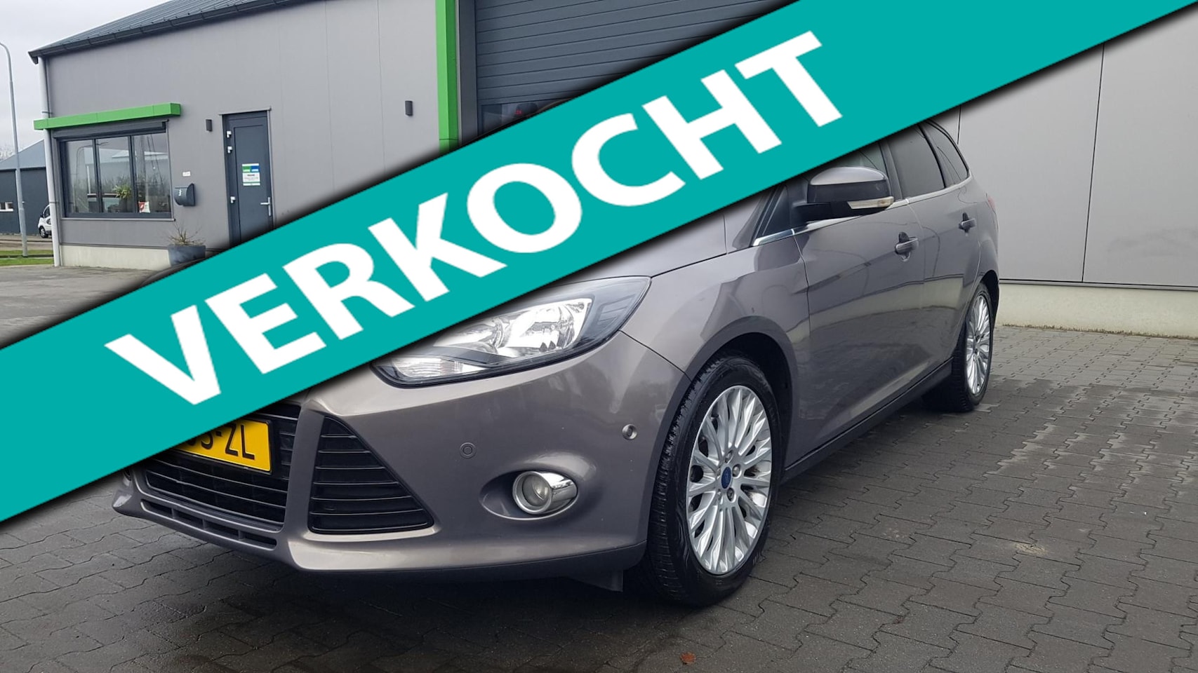 Ford Focus Wagon - 1.6 EcoBoost Titanium Zeer compleet Cruise control Climate control trekhaak Park pilot All - AutoWereld.nl