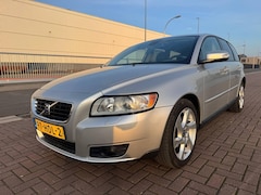 Volvo V50 - 1.8 Edition I /Airco/Cruise/Leer/PDC/Nieuwe APK