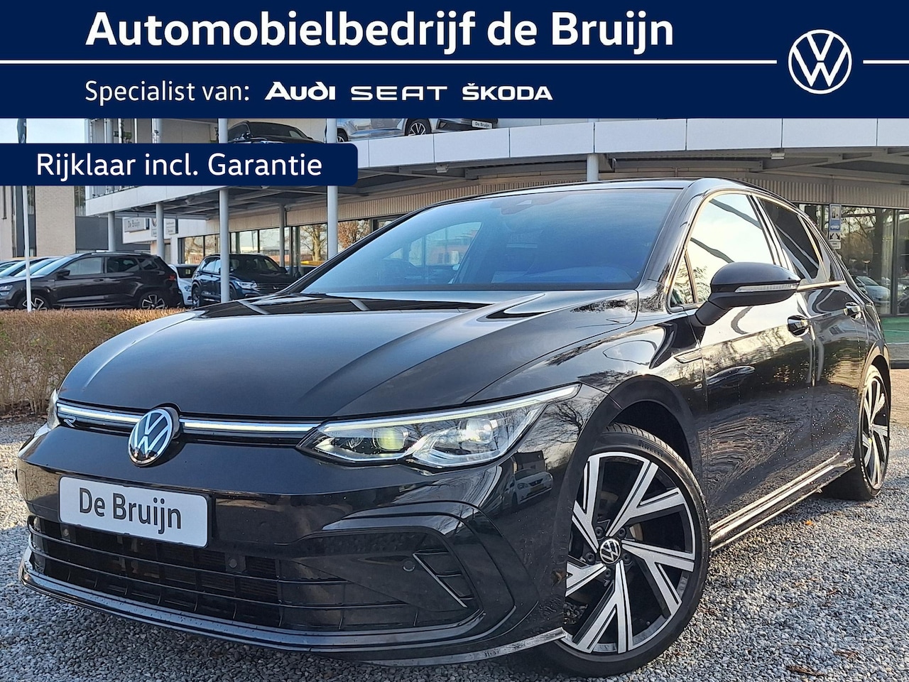 Volkswagen Golf - 1.5 eTSI 150pk DSG R-Line (Pano,IQ,Virtual) - AutoWereld.nl