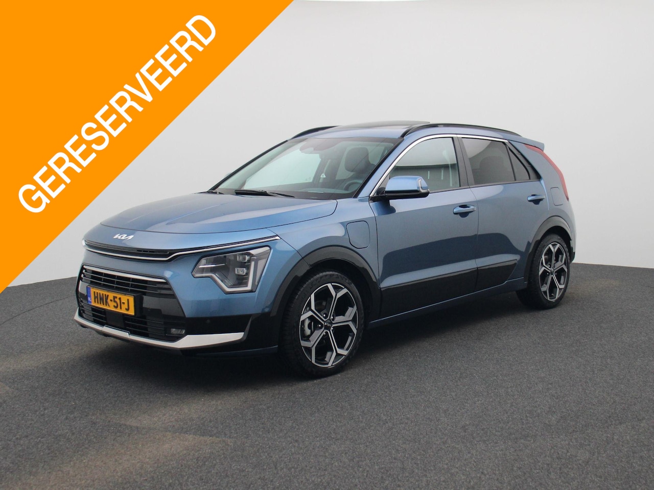 Kia Niro - 1.6 GDi PHEV ExecutiveLine 171 PK | Leder | Open Dak | Head Up | Elektr. stoelen met geheu - AutoWereld.nl