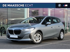 BMW 2-serie Active Tourer - 218i Automaat / Achteruitrijcamera / Parking Assistant / Widescreen Display