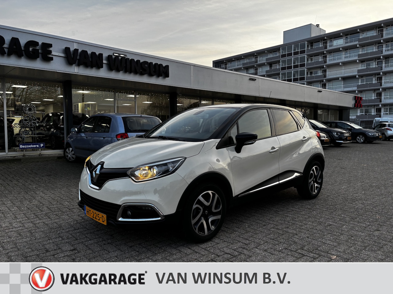Renault Captur - 1.2 TCe Dynamique Lmv Pdc Acamera Navi Cruise Nap - AutoWereld.nl