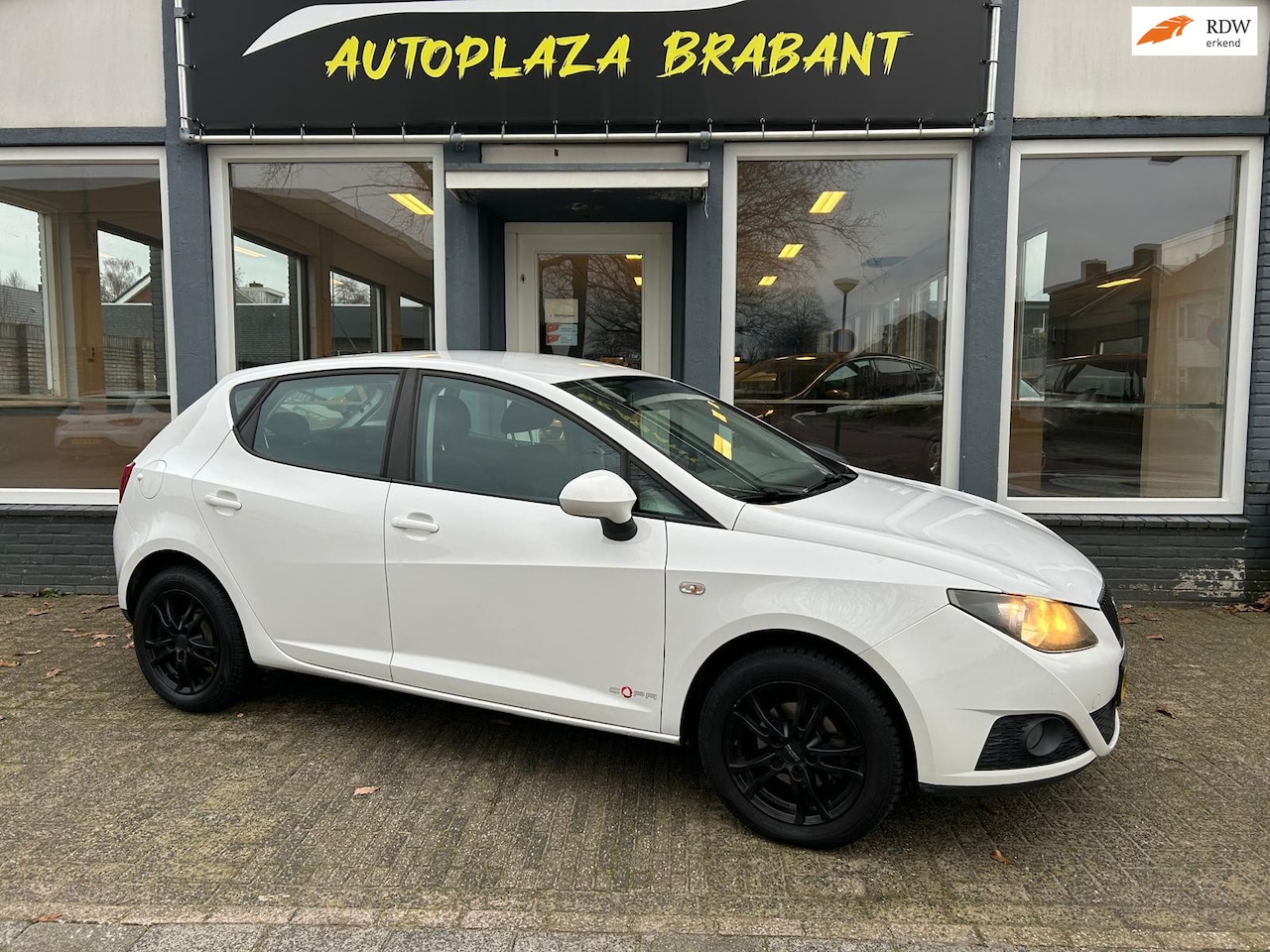 SEAT Ibiza - 1.4 COPA/ AIRCO/ AUX/ CRUISE/ CD SPELER / USB - AutoWereld.nl