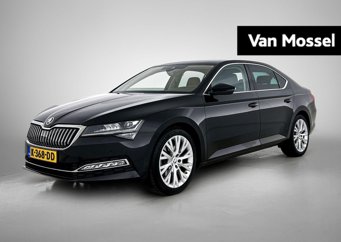 Skoda Superb - 1.5 TSI ACT Business Edition Plus | TREKHAAK | PANORAMADAK | - AutoWereld.nl