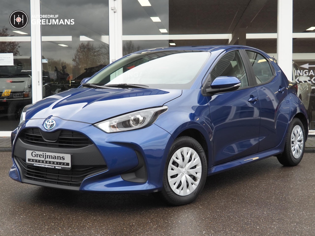 Toyota Yaris - 1.5 Hybrid 115 Comfort| Navigatie| Cruisecontrole - AutoWereld.nl